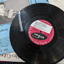 vinyl-records-digitised-to-WAV-CD-MP3